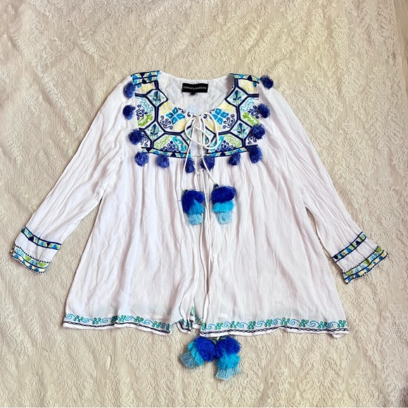 Hemant & Nandita embroidered tassel tie cape top - Picture 2 of 13